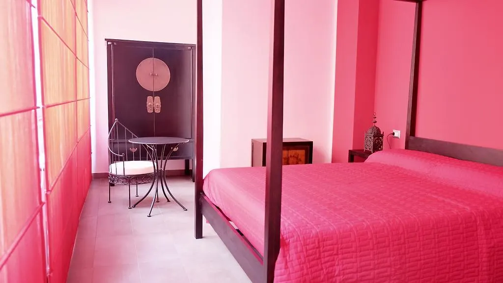 ** Bed & Breakfast B&B I 10 Mondi Milano Italien
