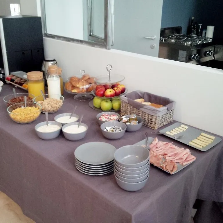B&B I 10 Mondi Milánó